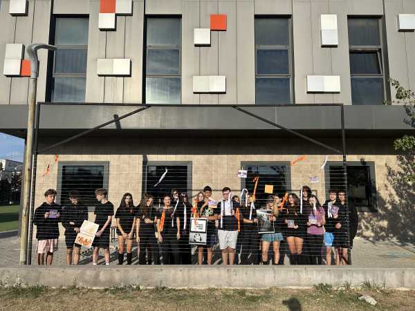 Öğrencilerimiz &quot;Şiddete Son&quot; dediler