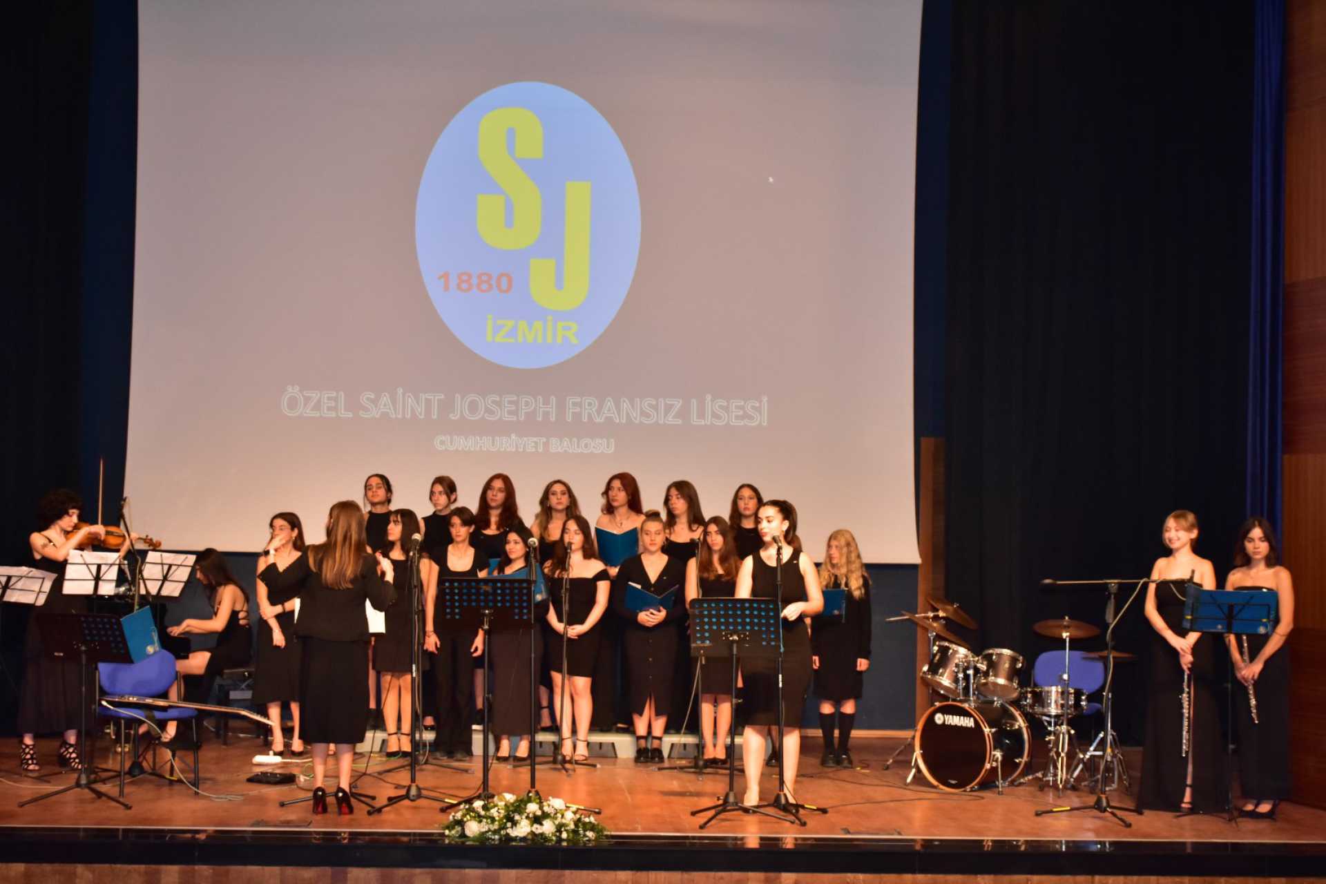 100. Yıl Cumhuriyet Balosu
